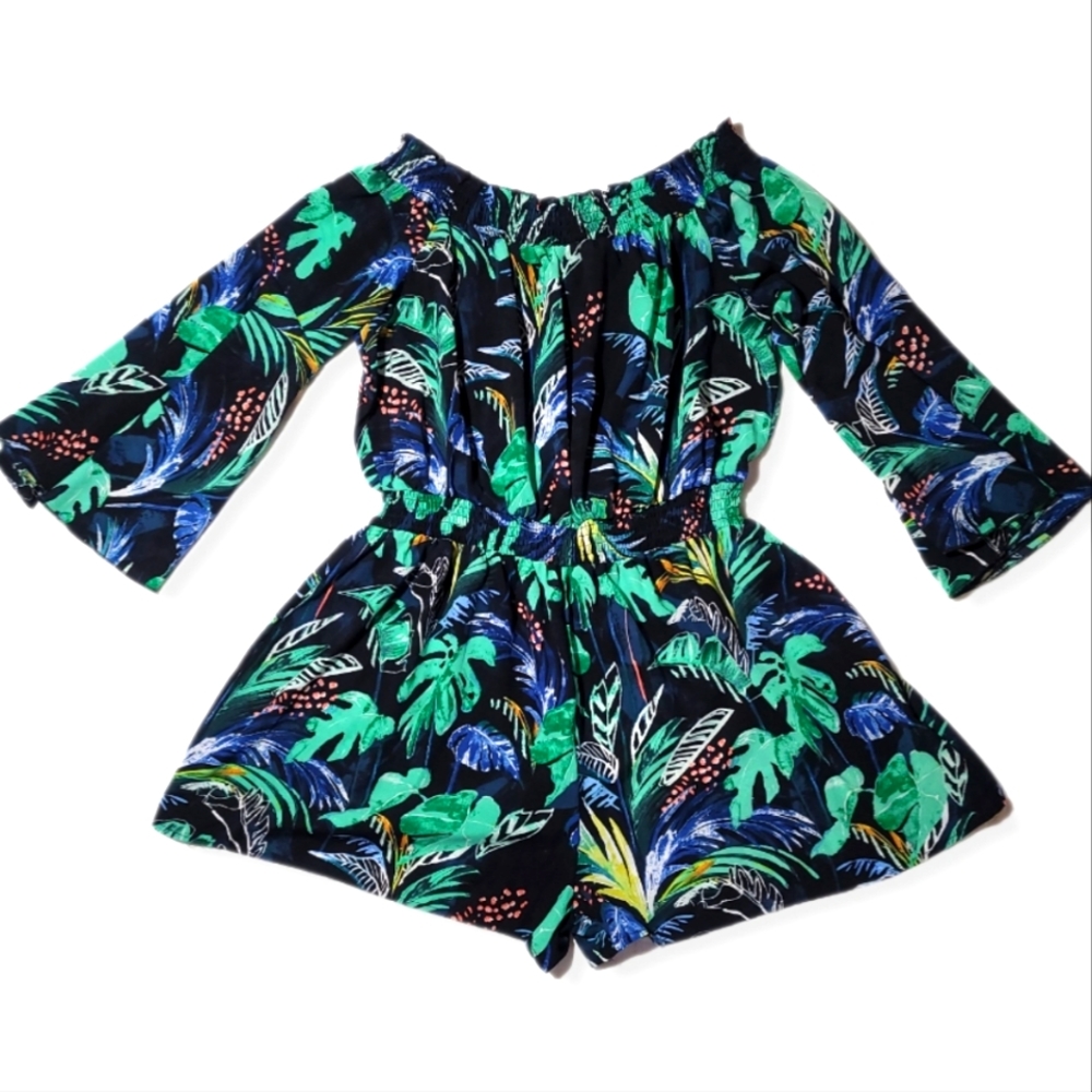 Toxik3 romper with flair sleeves sizes L
